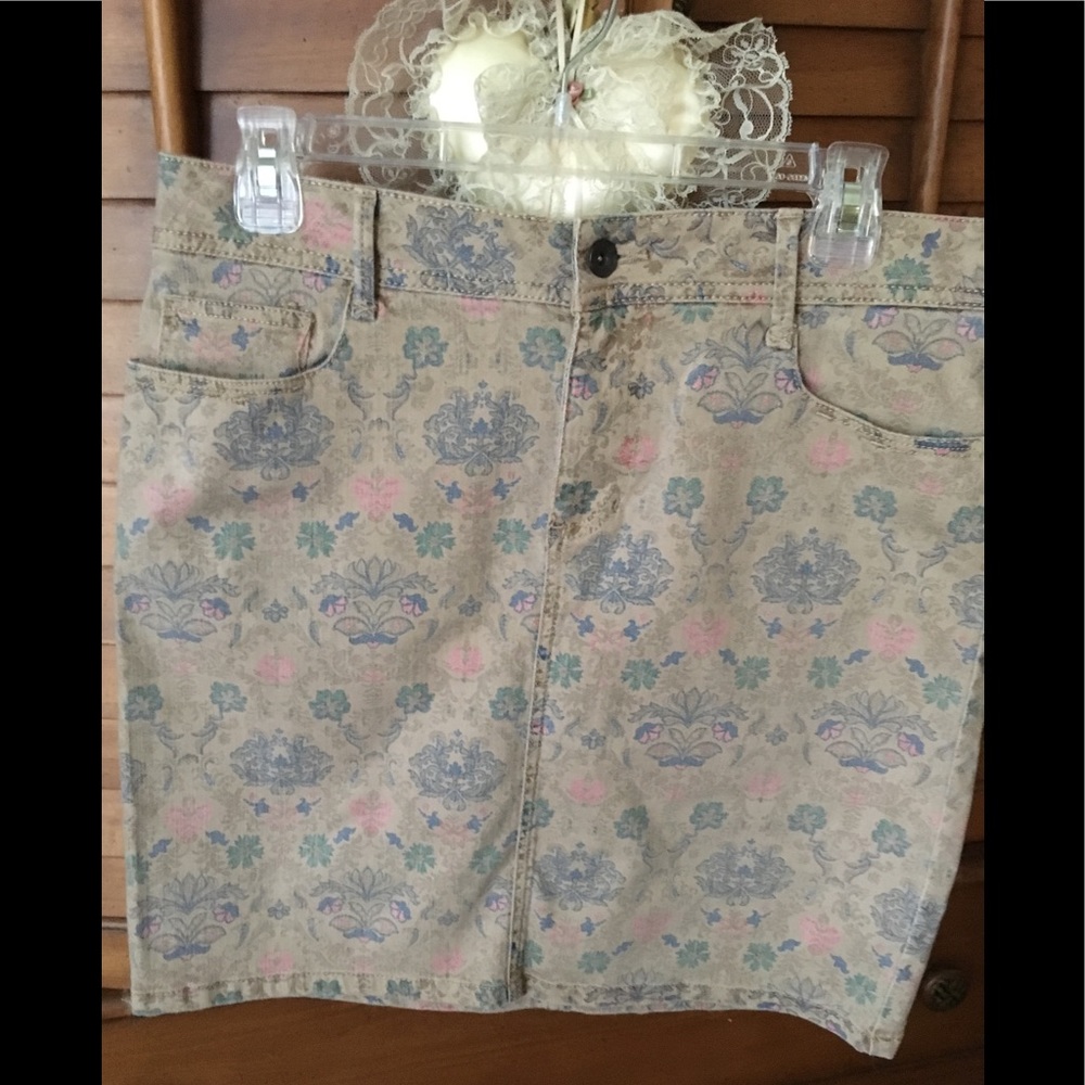 Muted colored skirt